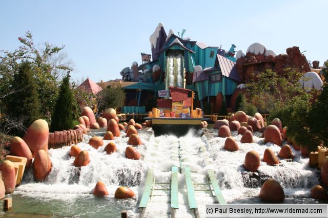 Dudley Do-Right's Ripsaw Falls®. Hop in your Log and Hang On! That 